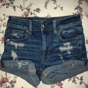 American Eagle ripped jean shorts